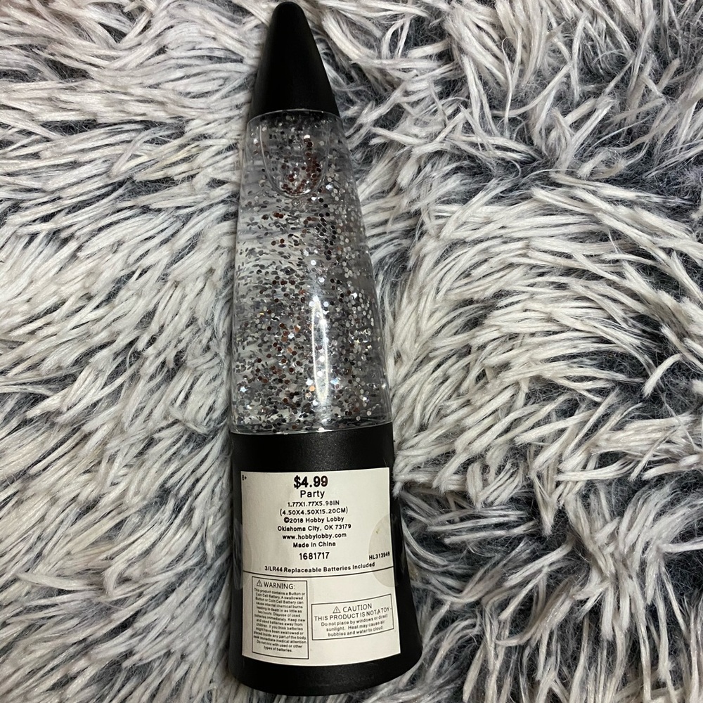 Mini Lava Lamp - Picture 2 of 6